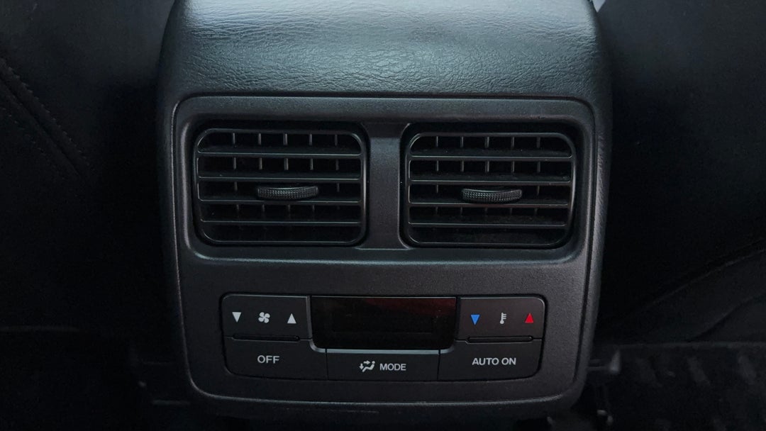 Rear A/C Vent