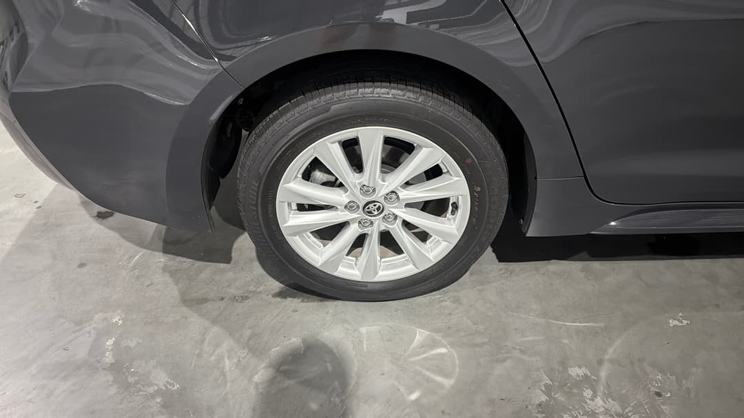 2024 Toyota Corolla Ascent Sport Hybrid, Automatic, 24128 km, Right Rear Wheel