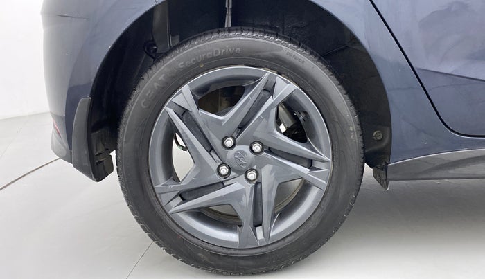 2021 Hyundai NEW I20 SPORTZ 1.2 MT, Petrol, Manual, 10,721 km, Right Rear Wheel