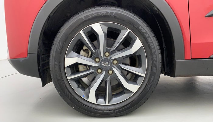 2019 Mahindra XUV300 1.2 W8 OPT, Petrol, Manual, 16,126 km, Left Front Wheel