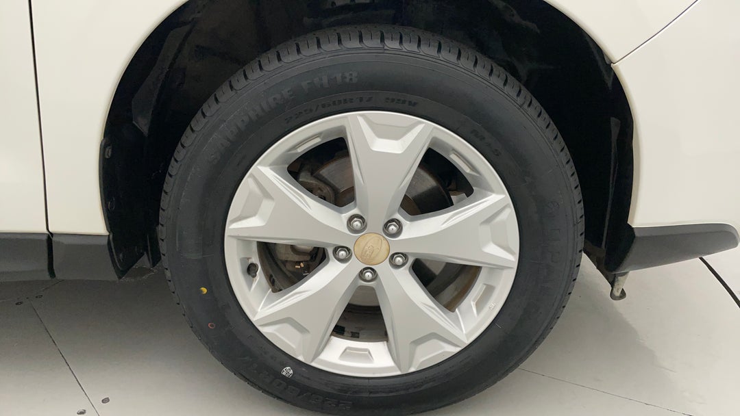 2015 Subaru Forester 2.5i-l, Automatic, 116141 km, Right Front Wheel