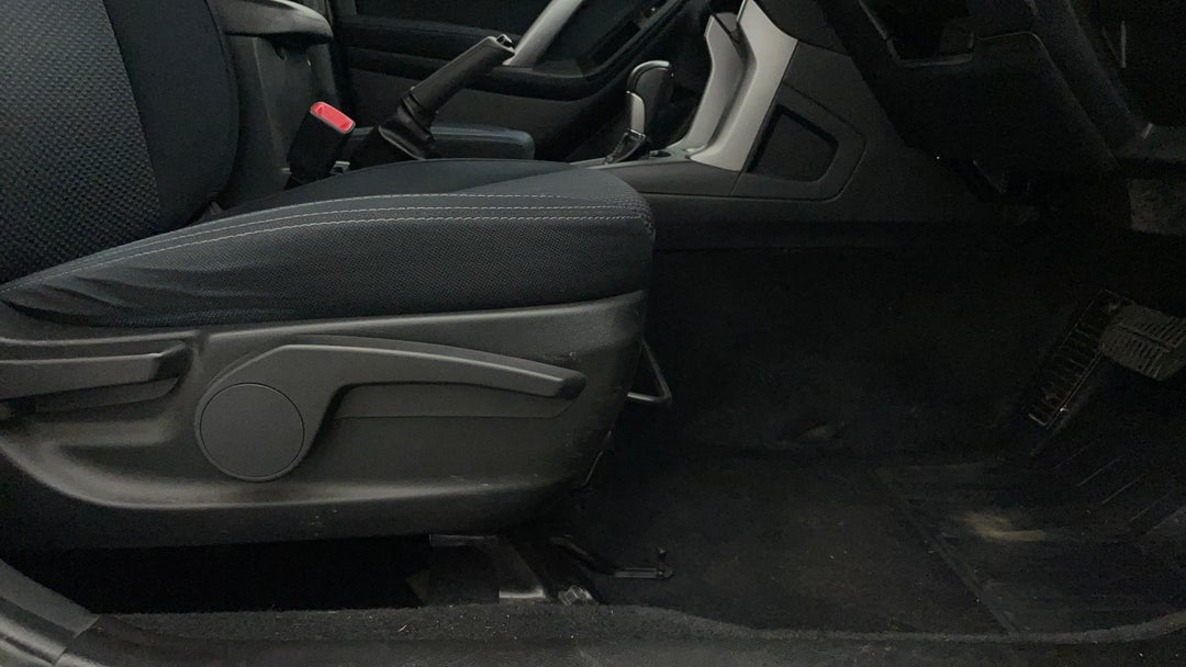 2015 Subaru Forester 2.5i-l, Automatic, 116141 km, Drivers Side Adjustment Panel