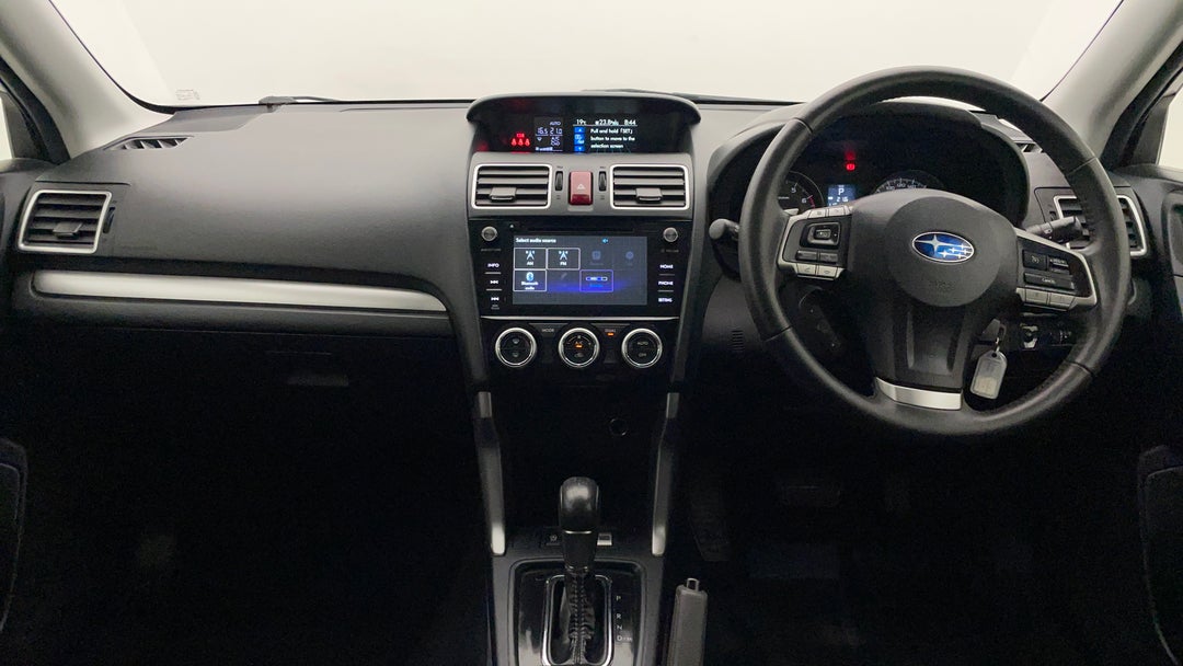 2015 Subaru Forester 2.5i-l, Automatic, 116141 km, Dashboard View