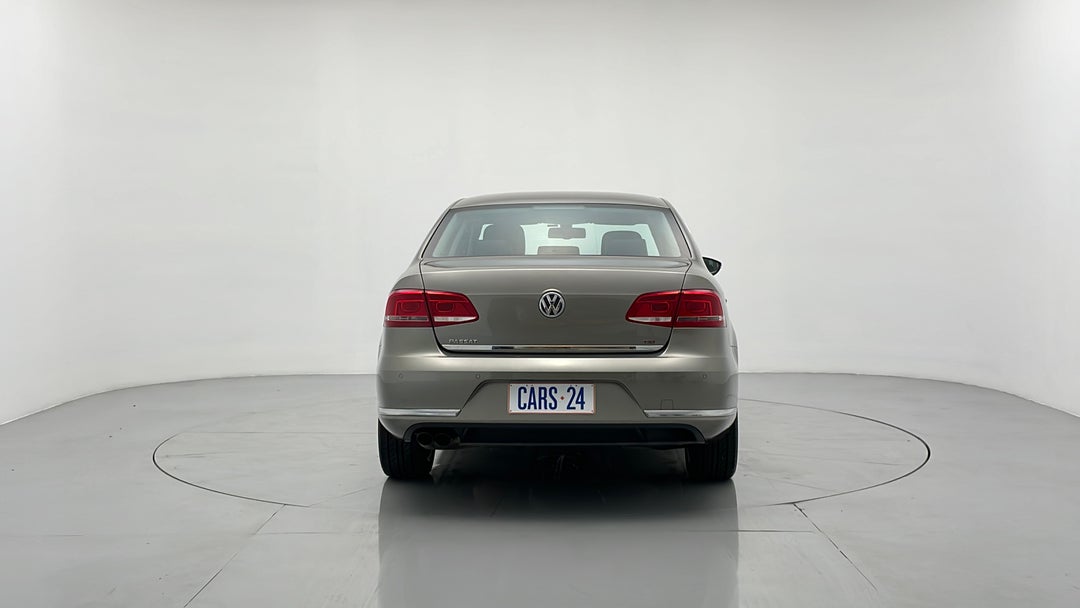 2013 Volkswagen Passat 118 Tsi, Automatic, 113192 km, Back/Rear View