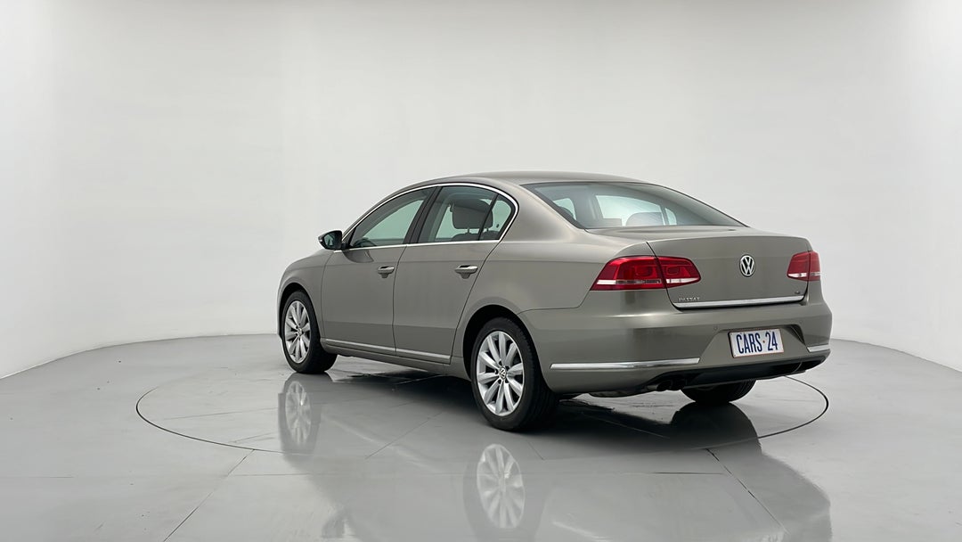 2013 Volkswagen Passat 118 Tsi, Automatic, 113192 km, Left Back Diagonal (45- Degree) View