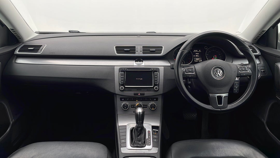 2013 Volkswagen Passat 118 Tsi, Automatic, 113192 km, Dashboard View