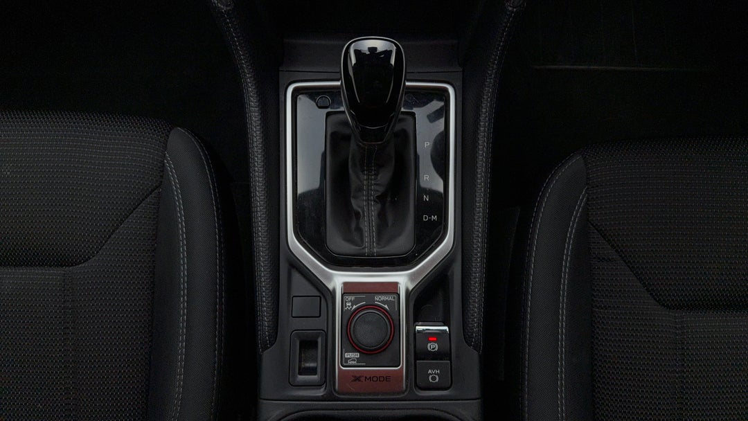 2024 Subaru Forester 2.5i (AWD), Automatic, 51170 km, Gear Lever 