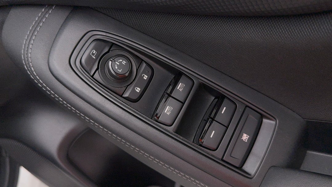 2024 Subaru Forester 2.5i (AWD), Automatic, 51170 km, Drivers Side Door Panel Controls