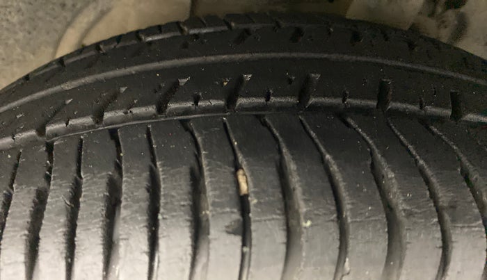 2019 Ford Ecosport 1.5 TITANIUM TI VCT, Petrol, Manual, 23,217 km, Left Rear Tyre Tread