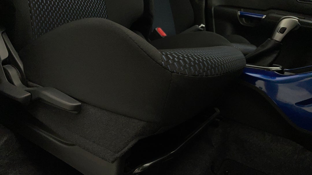 2023 Suzuki Ignis Glx, Automatic, 10257 km, Drivers Side Adjustment Panel