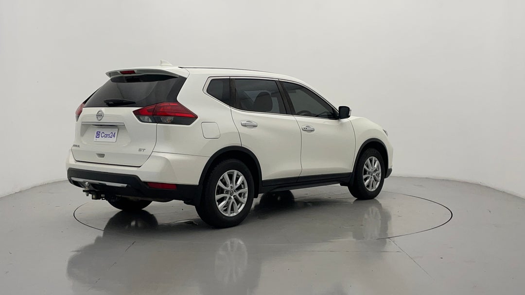 Right Back Diagonal (45- Degree) View