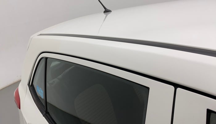2016 Hyundai Grand i10 MAGNA 1.2 KAPPA VTVT, Petrol, Manual, 1,05,877 km, Right C pillar - Paint is slightly faded