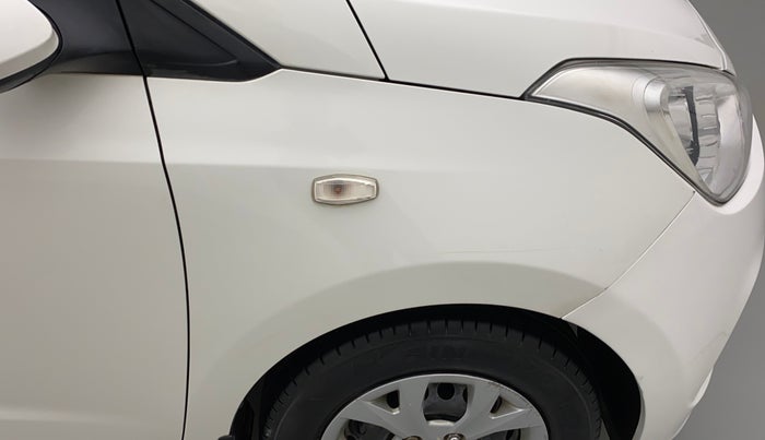 2016 Hyundai Grand i10 MAGNA 1.2 KAPPA VTVT, Petrol, Manual, 1,05,877 km, Right fender - Minor scratches