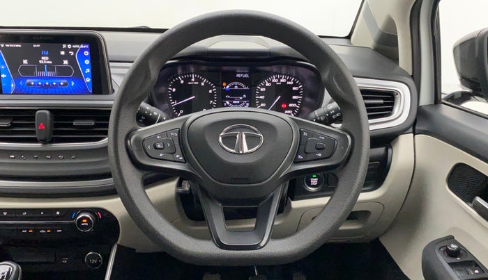 2022 Tata ALTROZ XZ DIESEL, Diesel, Manual, 33,533 km, Steering Wheel Close Up