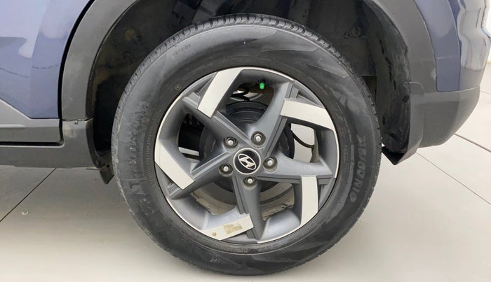 2020 Hyundai VENUE SX 1.0 TURBO, Petrol, Manual, 37,799 km, Left Rear Wheel