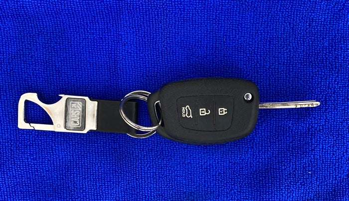 2012 Hyundai i20 MAGNA O 1.2, Petrol, Manual, 64,136 km, Key Close Up