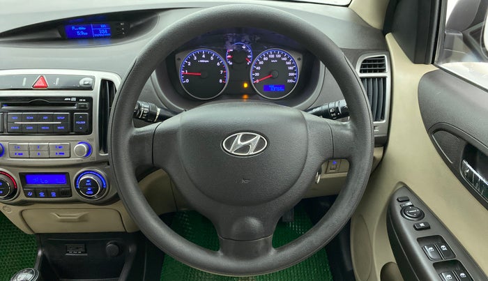 2012 Hyundai i20 MAGNA O 1.2, Petrol, Manual, 64,136 km, Steering Wheel Close Up