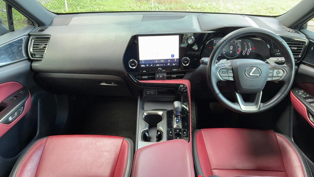 2022 Lexus Nx250 2wd, Automatic, 69148 km, Dashboard View