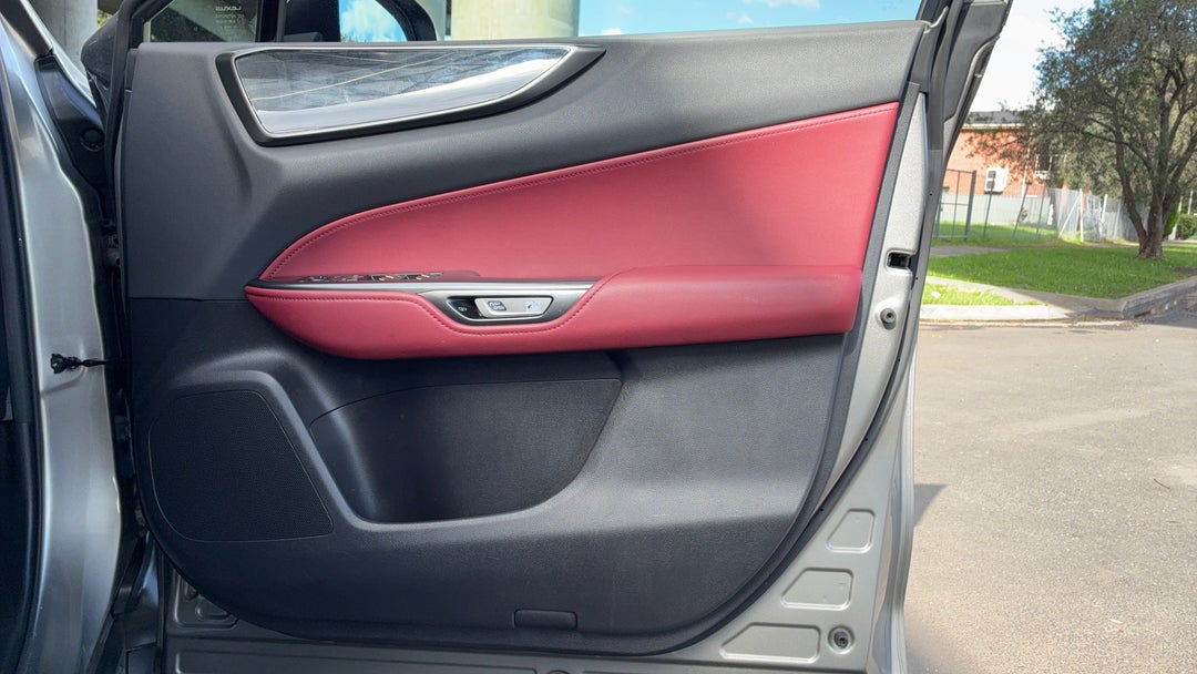 2022 Lexus Nx250 2wd, Automatic, 69148 km, Speaker View