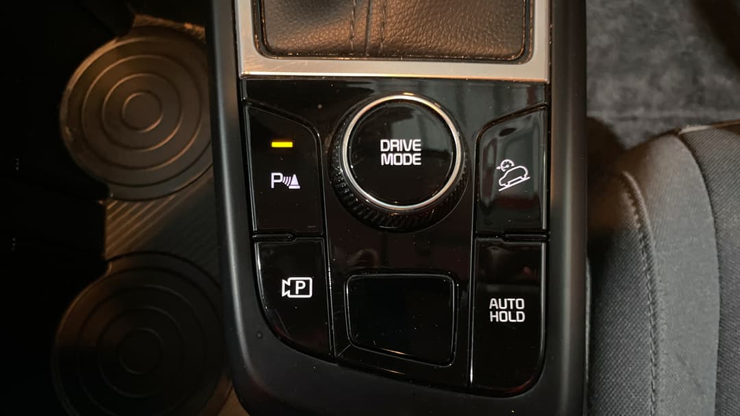 2023 Kia Sportage S (FWD), Automatic, 48743 km, Utility Switches/Buttons