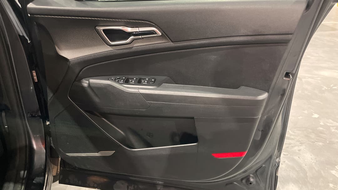 2023 Kia Sportage S (FWD), Automatic, 48743 km, Speaker View