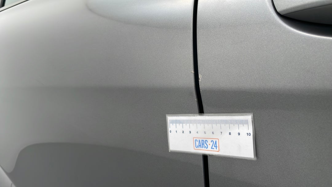 Doors Front RHS Chip