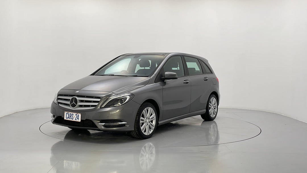 Left Front Diagonal (45- Degree) View