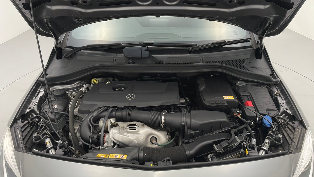 Open Bonnet (Engine)