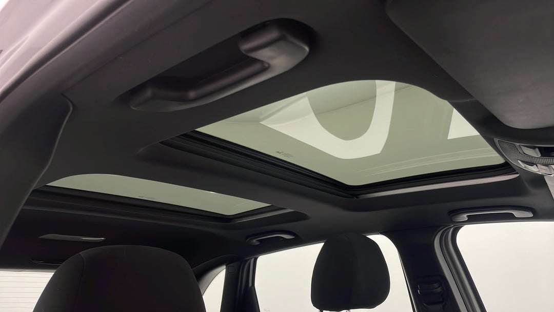 Interior Sunroof/Moonroof