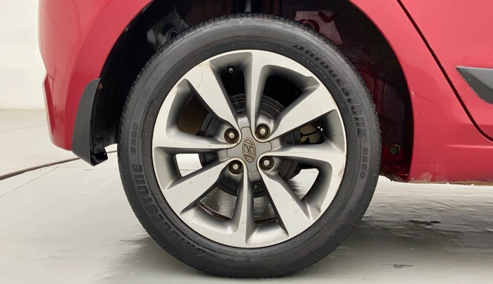 2015 Hyundai Elite i20 ASTA 1.2, Petrol, Manual, 1,03,164 km, Right Rear Wheel