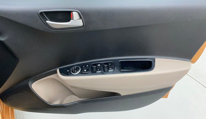2014 Hyundai Grand i10 SPORTZ 1.2 KAPPA VTVT, Petrol, Manual, 40,604 km, Driver Side Door Panels Control