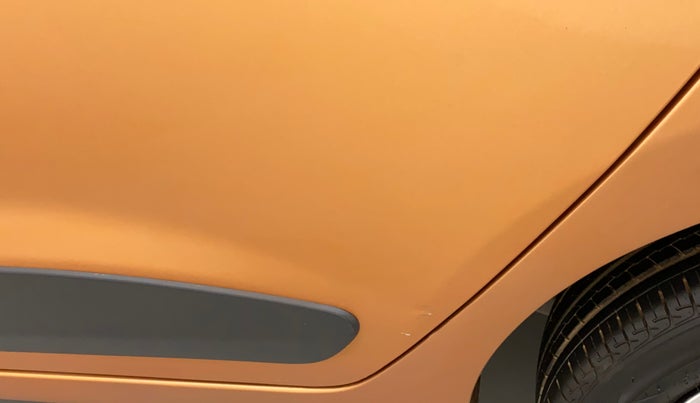2014 Hyundai Grand i10 SPORTZ 1.2 KAPPA VTVT, Petrol, Manual, 40,604 km, Rear left door - Minor scratches