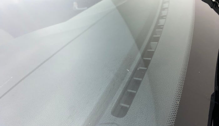 2014 Hyundai Grand i10 SPORTZ 1.2 KAPPA VTVT, Petrol, Manual, 40,604 km, Front windshield - Minor spot on windshield