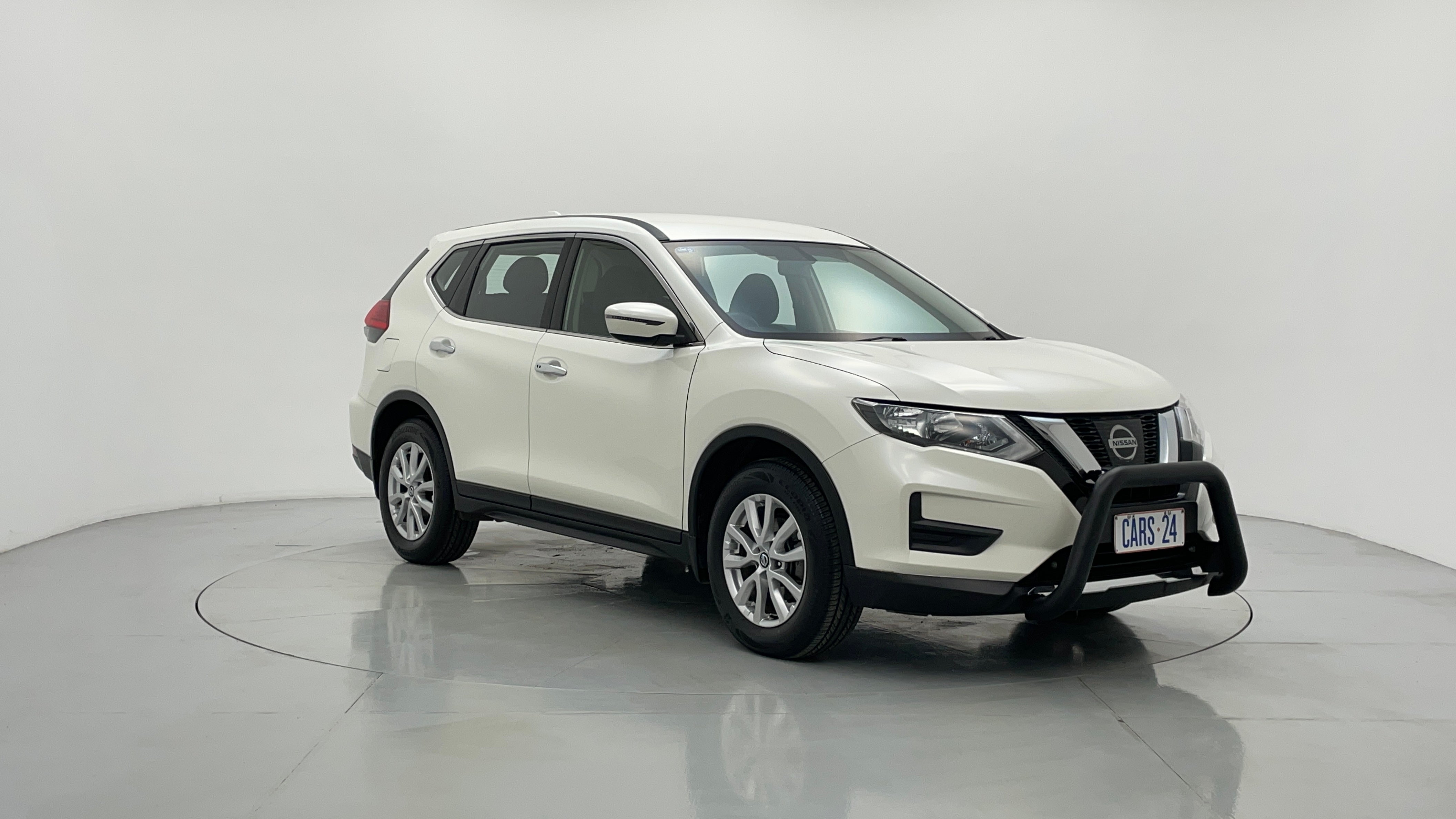 2019 nissan x on sale trail nudge bar