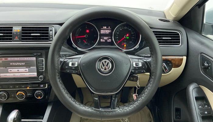 2015 Volkswagen Jetta HIGHLINE TDI AT, Diesel, Automatic, 93,455 km, Steering Wheel Close Up