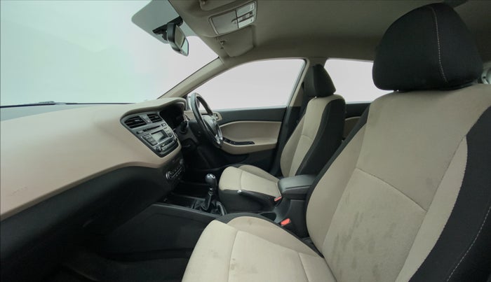 2014 Hyundai Elite i20 ASTA 1.2, Petrol, Manual, 50,877 km, Right Side Front Door Cabin