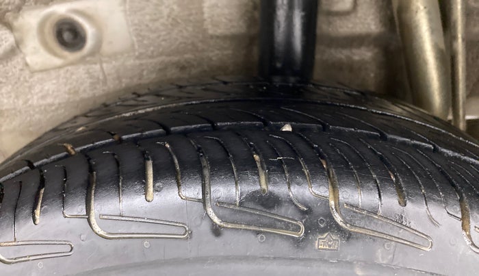 2014 Maruti Celerio VXI AMT, Petrol, Automatic, 72,041 km, Left Rear Tyre Tread