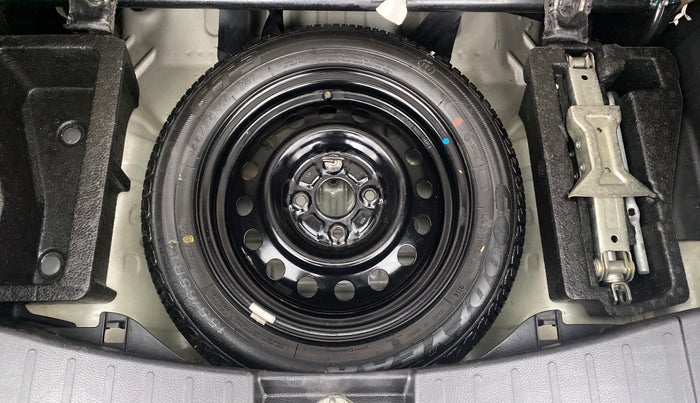 2014 Maruti Wagon R Stingray VXI, Petrol, Manual, 22,328 km, Spare Tyre