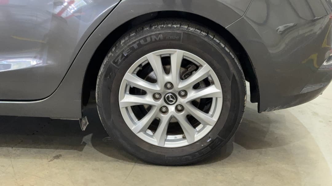 2016 Mazda Mazda3 Touring, Automatic, 99375 km, Left Rear Wheel