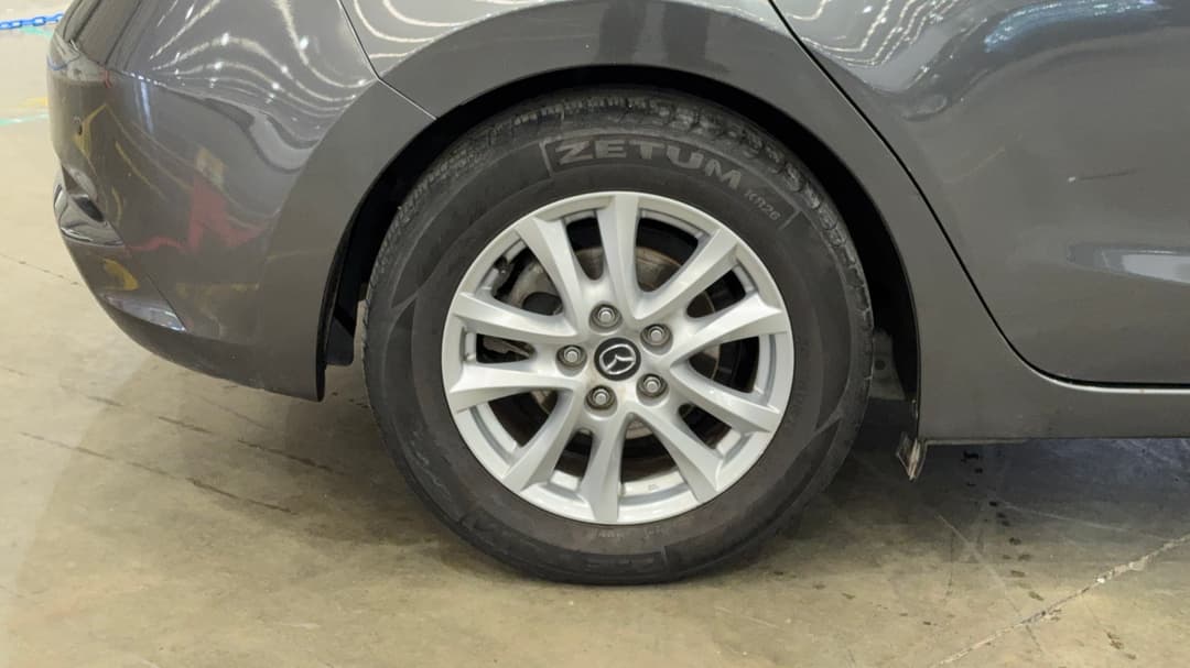 2016 Mazda Mazda3 Touring, Automatic, 99375 km, Right Rear Wheel