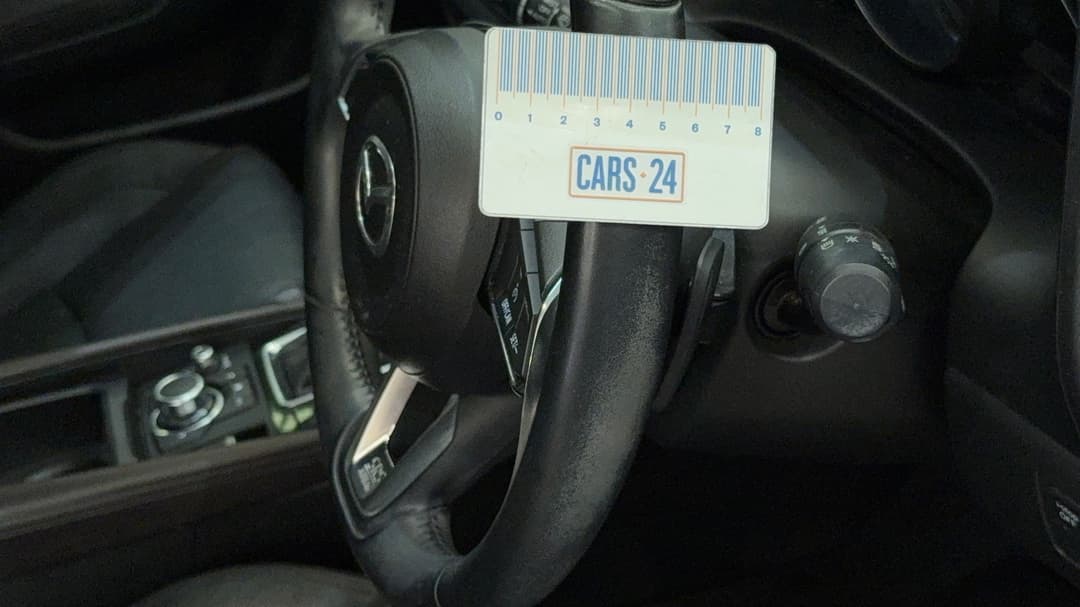 2016 Mazda Mazda3 Touring, Automatic, 99375 km, Steering Wheel Body Wear