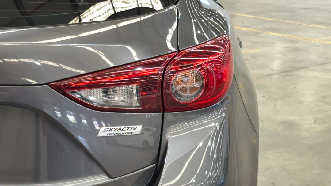2016 Mazda Mazda3 Touring, Automatic, 99375 km, Badge (Boot Right Side)