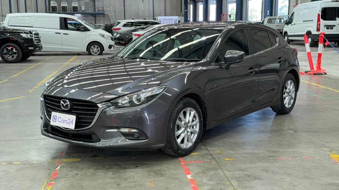 2016 Mazda Mazda3 Touring, Automatic, 99375 km, Left Front Diagonal (45- Degree) View