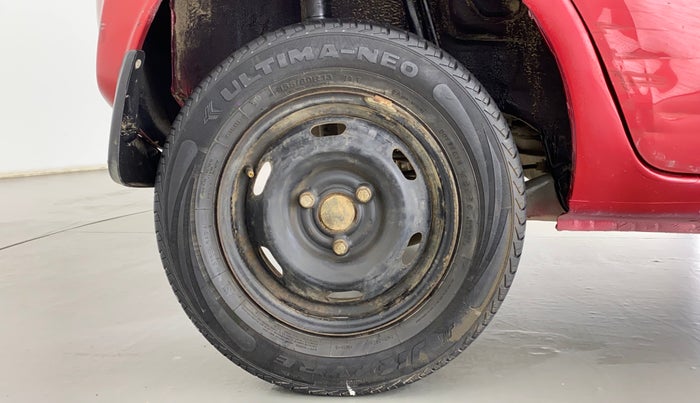 2017 Datsun Redi Go T (O), Petrol, Manual, 56,755 km, Right Rear Wheel