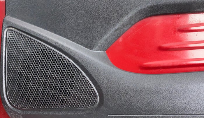2017 Datsun Redi Go T (O), Petrol, Manual, 56,755 km, Speaker