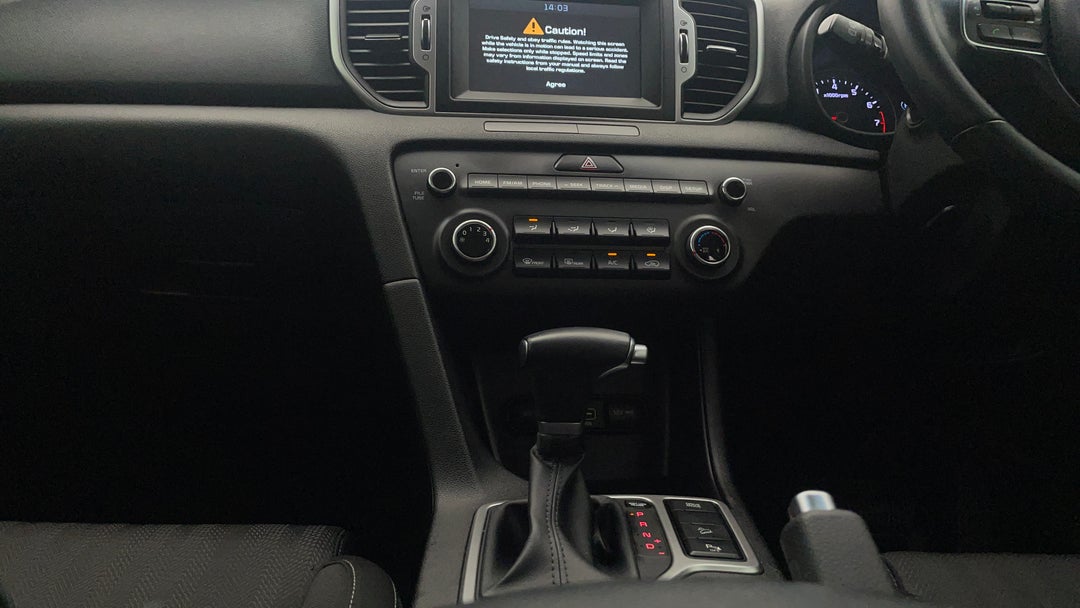 2016 Kia Sportage Si (fwd), Automatic, 145686 km, Center Console