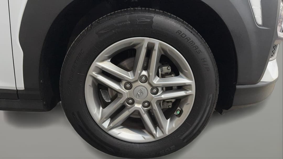 2020 Hyundai Kona Active (FWD), Automatic, 105283 km, Right Front Wheel