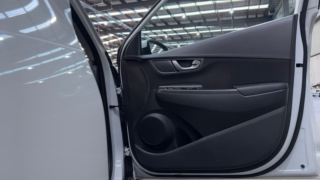 2020 Hyundai Kona Active (FWD), Automatic, 105283 km, Speaker View
