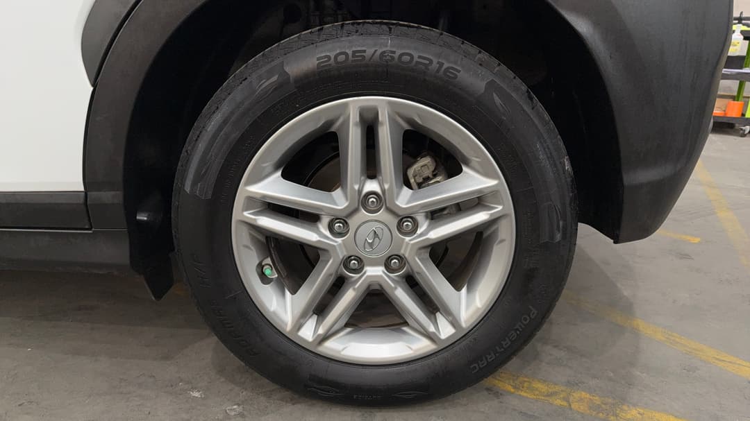 2020 Hyundai Kona Active (FWD), Automatic, 105283 km, Left Rear Wheel