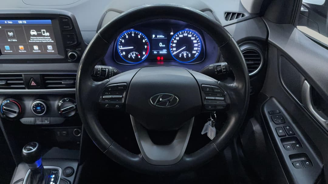 2020 Hyundai Kona Active (FWD), Automatic, 105283 km, Steering Wheel Close-up